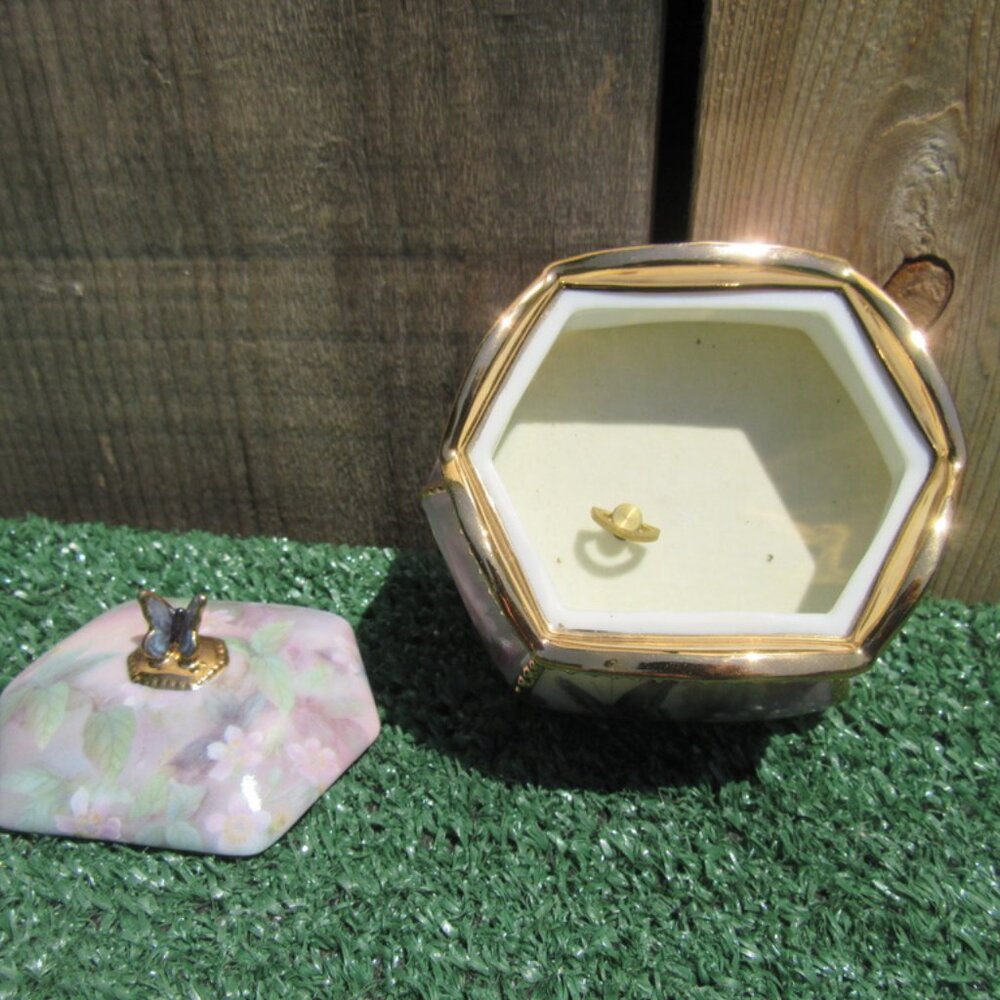 Lena Lui Liu Enchanted Wings Flights Of Fancy Butterfly Music Trinket Box - Picture 6 of 10